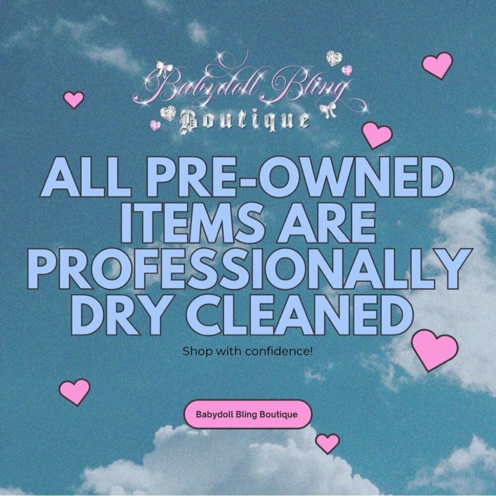 🧼 ALL PRE-OWNED ITEMS ARE PROFESSIONALLY DRY CLEANED 🧼🛍️💝🎁🎊